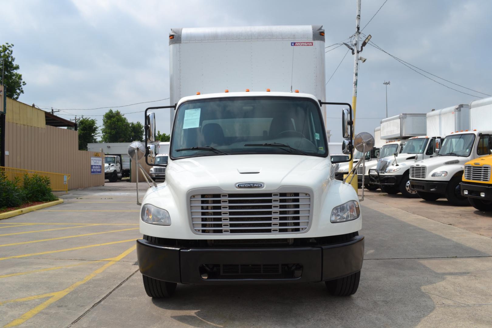 2019 WHITE /BLACK FREIGHTLINER M2-106 with an CUMMINS B6.7L 240HP engine, ALLISON 2500RDS AUTOMATIC transmission, located at 9172 North Fwy, Houston, TX, 77037, (713) 910-6868, 29.887470, -95.411903 - Photo#1